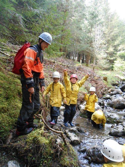 kids in stream